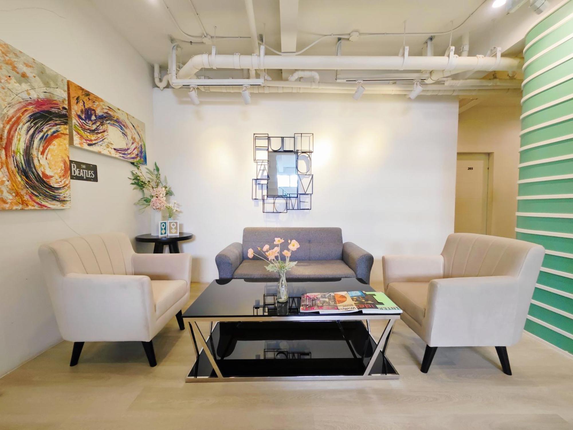 Ostay Asoke Bangkok Makkasan Екстериор снимка