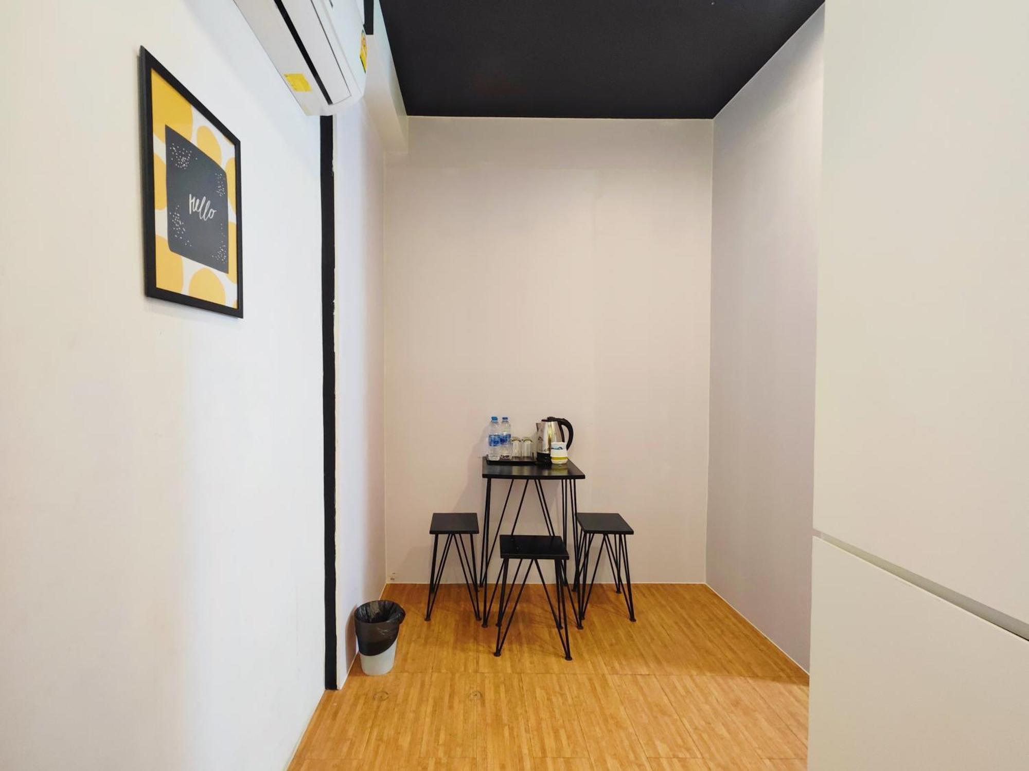 Ostay Asoke Bangkok Makkasan Екстериор снимка