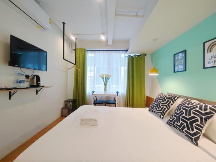 Ostay Asoke Bangkok Makkasan Екстериор снимка