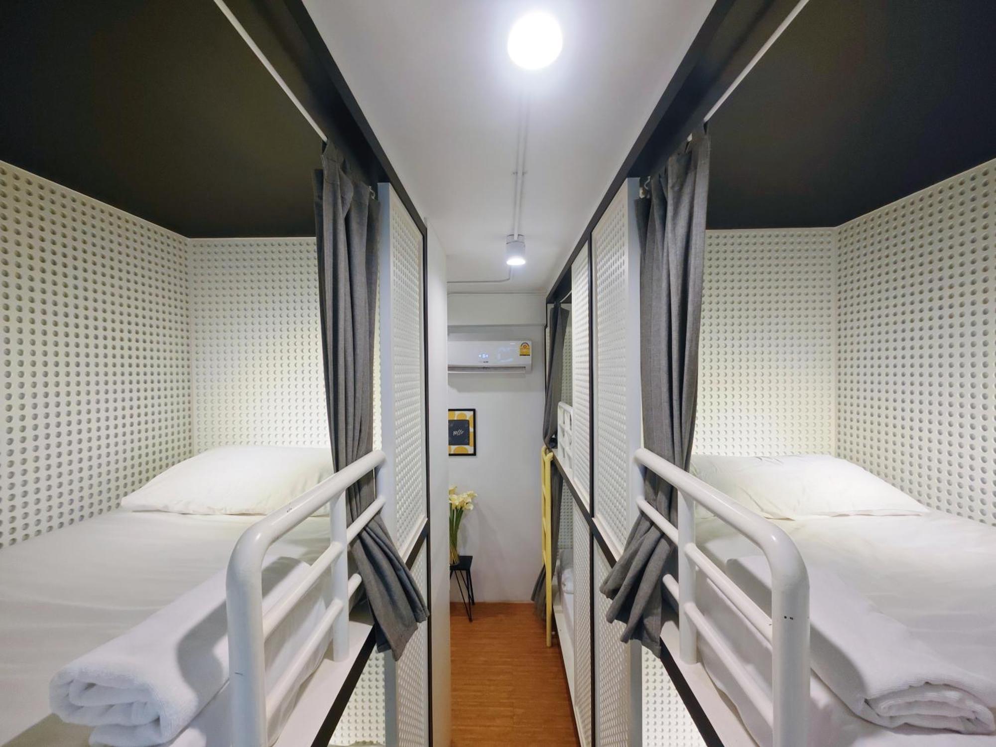 Ostay Asoke Bangkok Makkasan Екстериор снимка